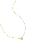 Necklace with clover decoration