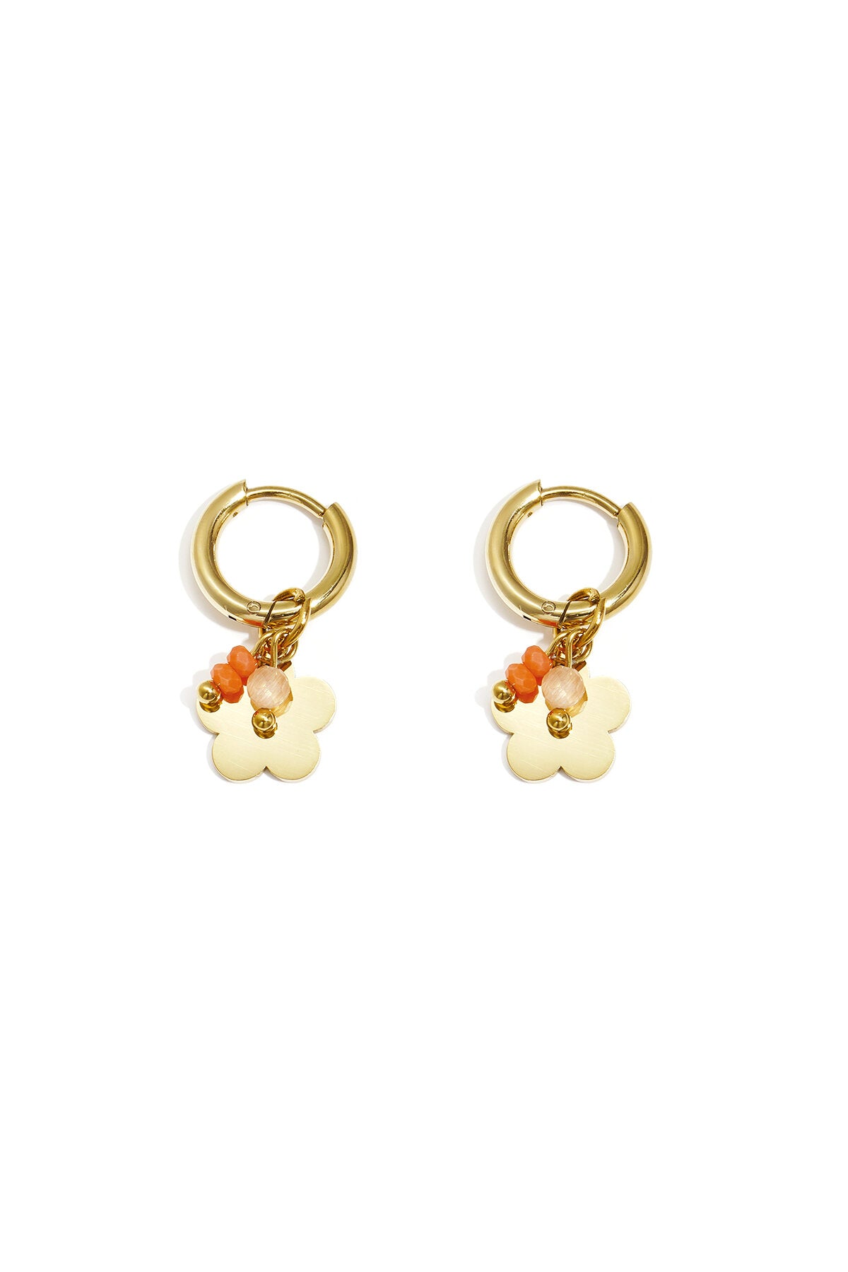 Earrings with hanging flower and beads